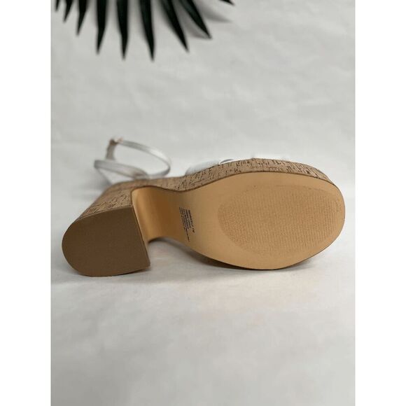 Madden Girl Women's Rio Ankle-Strap Crisscross Platform Sandals-White Canvas 11M - Picture 4 of 7